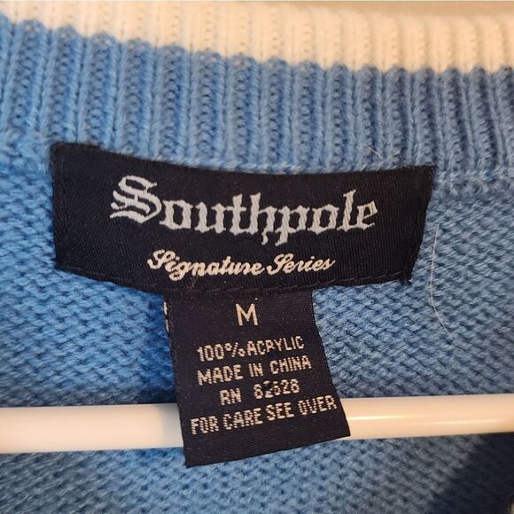 Men's South Pole Signature Series sweater vest, size Medium - Picture 2 of 3